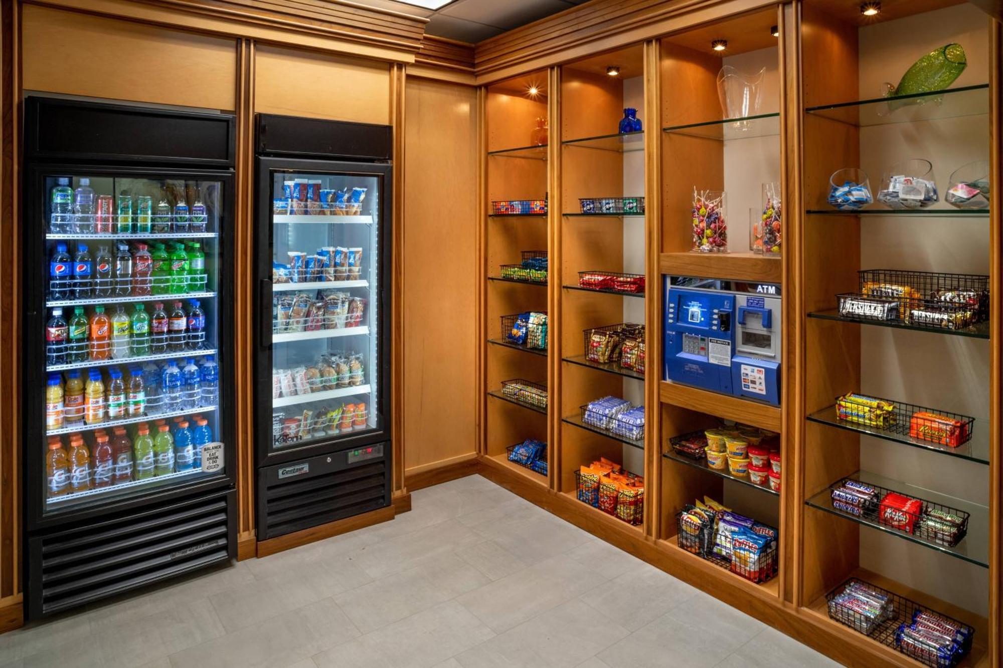Delta Hotels By Marriott Huntington Mall Barboursville Ngoại thất bức ảnh