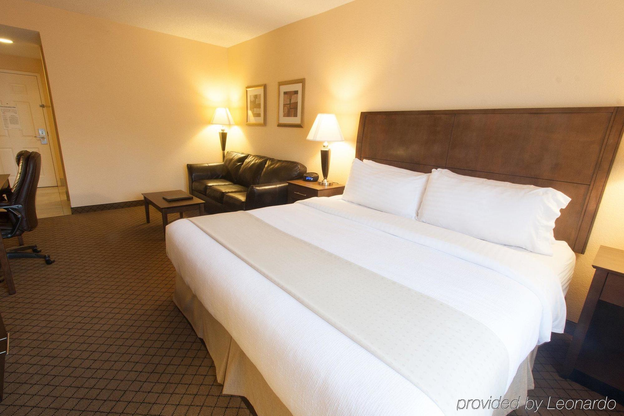 Delta Hotels By Marriott Huntington Mall Barboursville Ngoại thất bức ảnh