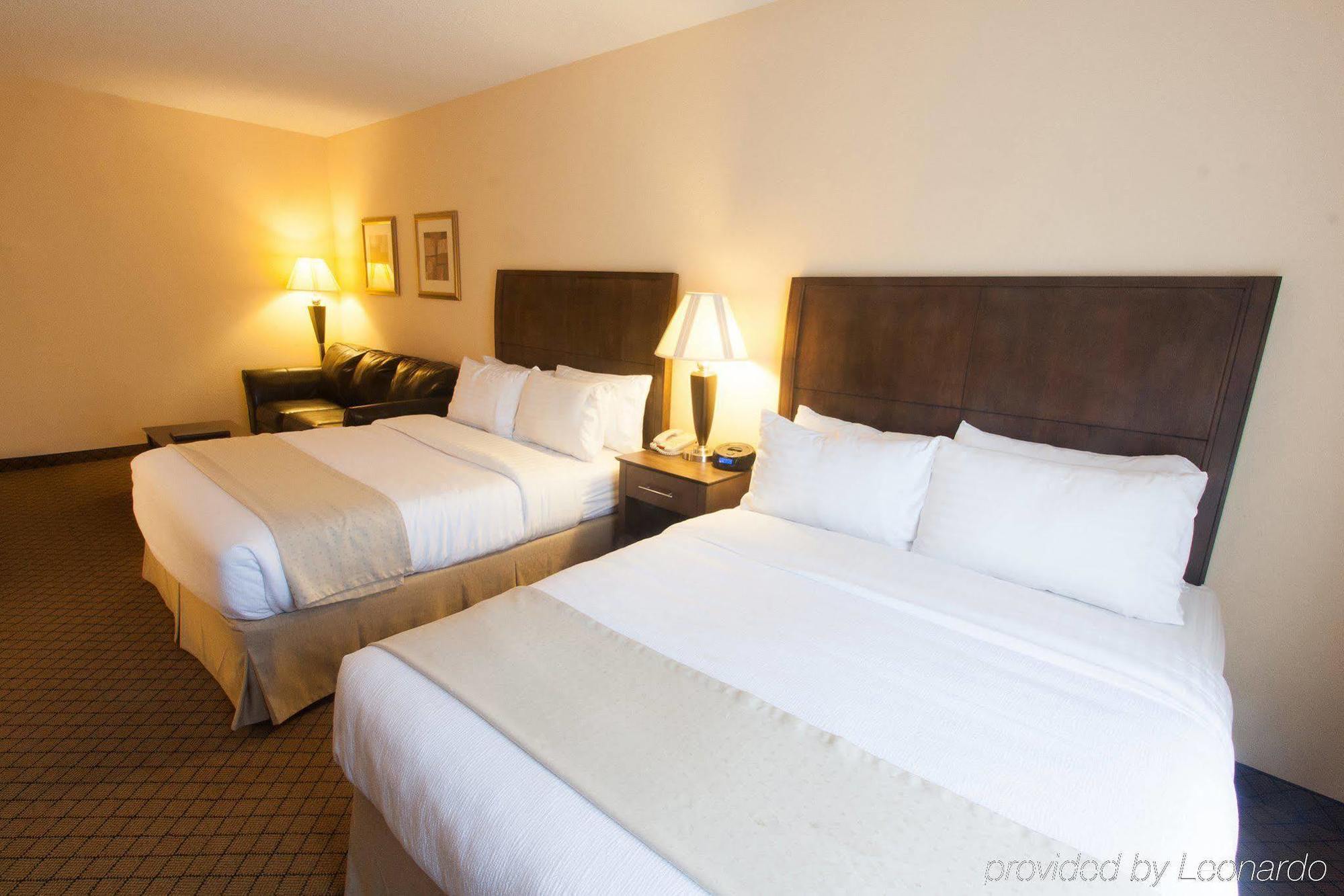 Delta Hotels By Marriott Huntington Mall Barboursville Ngoại thất bức ảnh