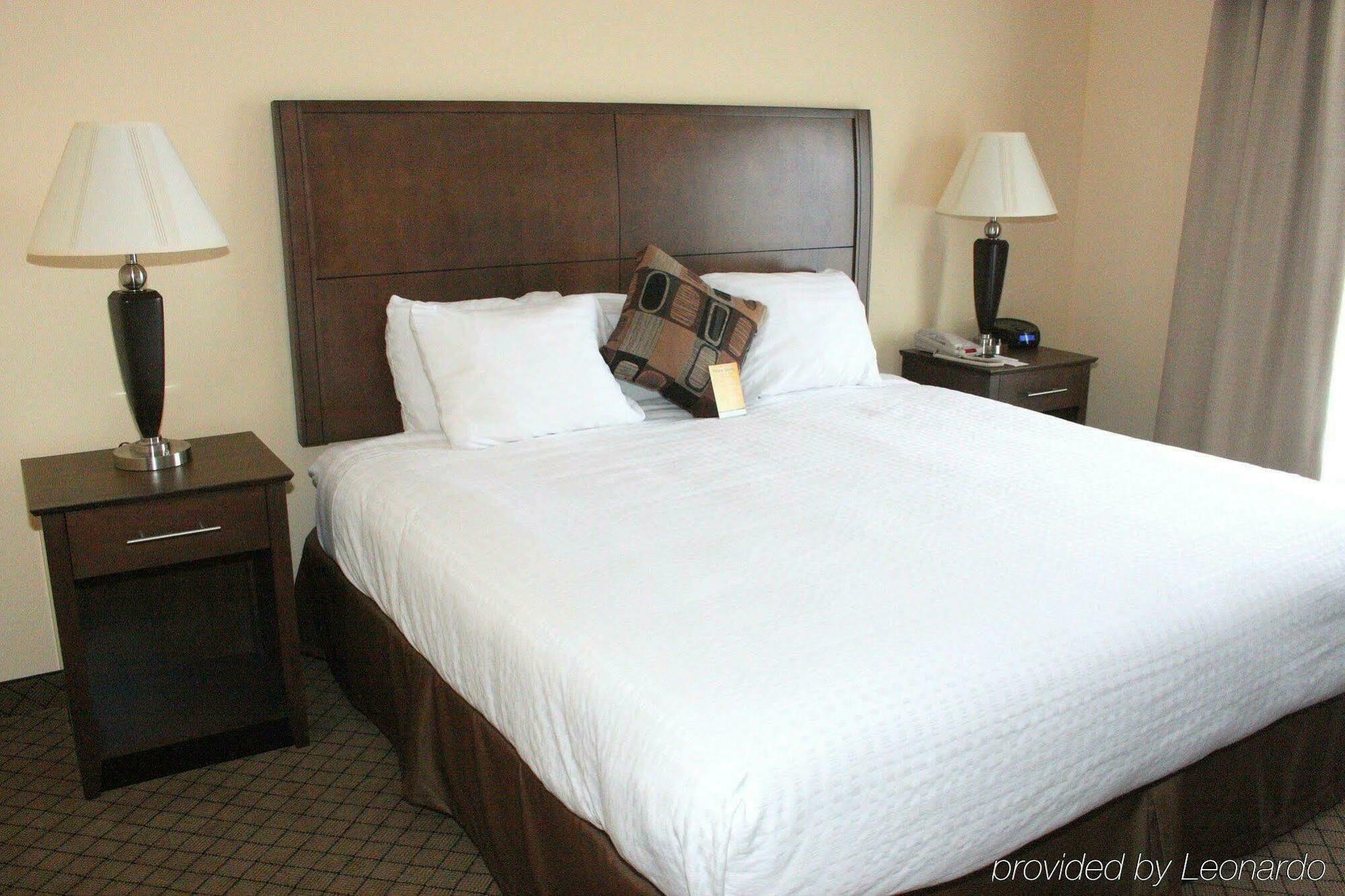 Delta Hotels By Marriott Huntington Mall Barboursville Ngoại thất bức ảnh