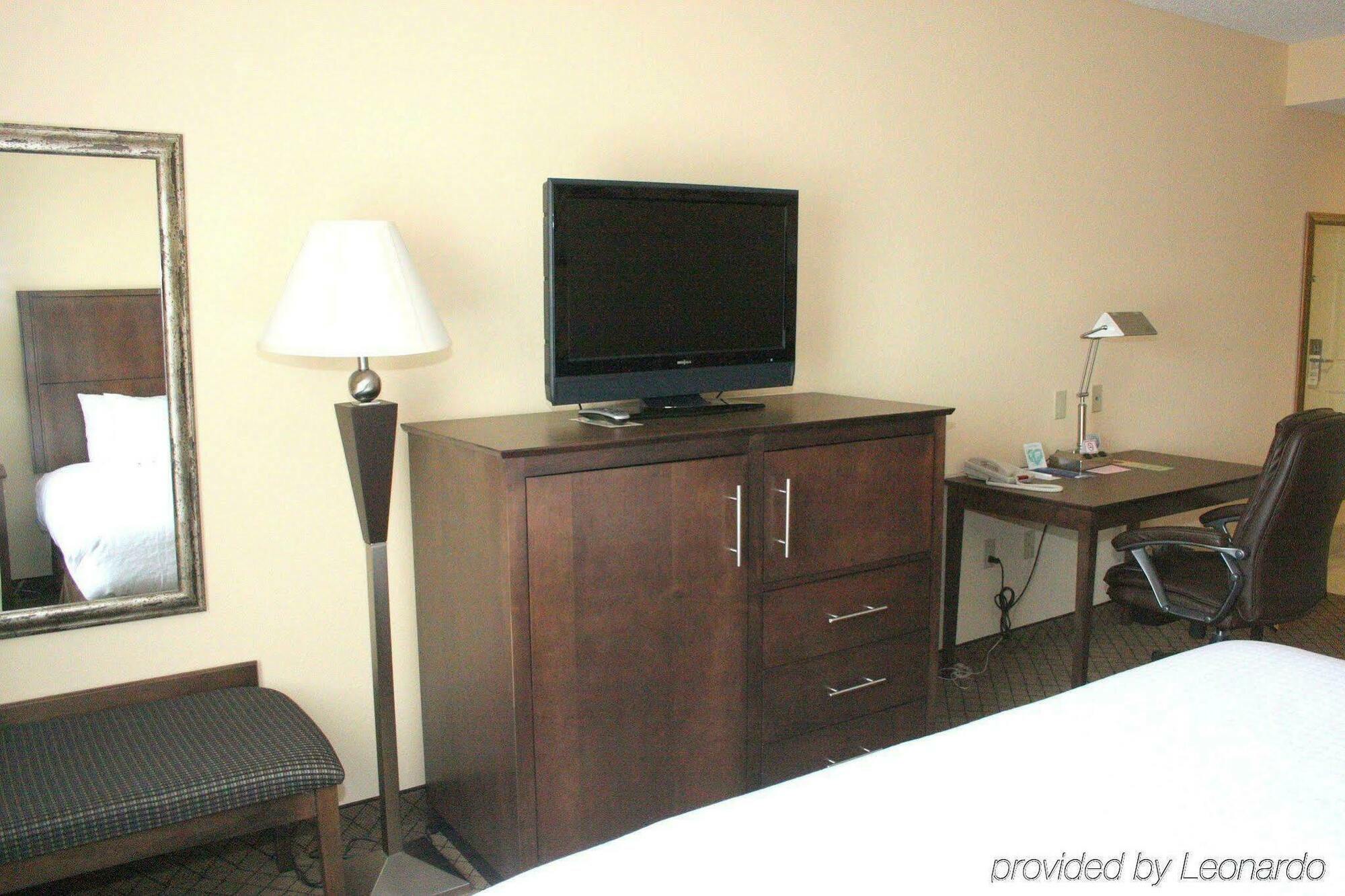 Delta Hotels By Marriott Huntington Mall Barboursville Ngoại thất bức ảnh