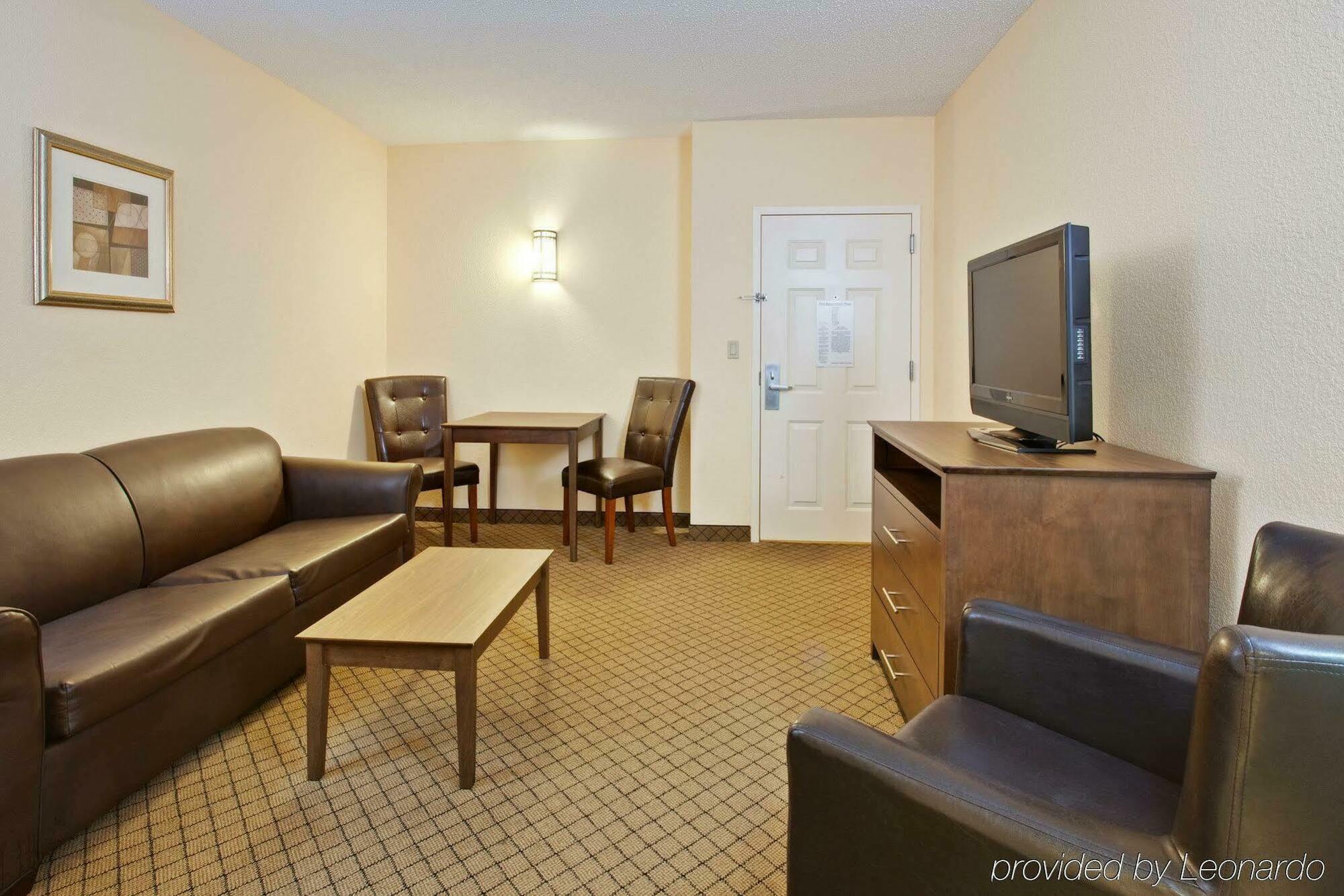 Delta Hotels By Marriott Huntington Mall Barboursville Ngoại thất bức ảnh